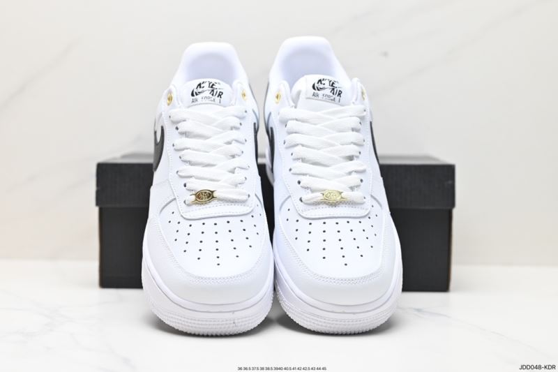 Nike Air Force 1 Shoes